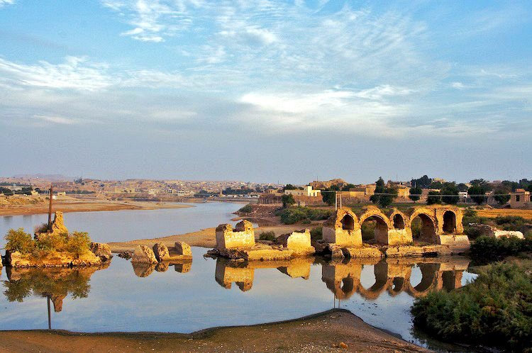 Sushtar Bridge.jpg