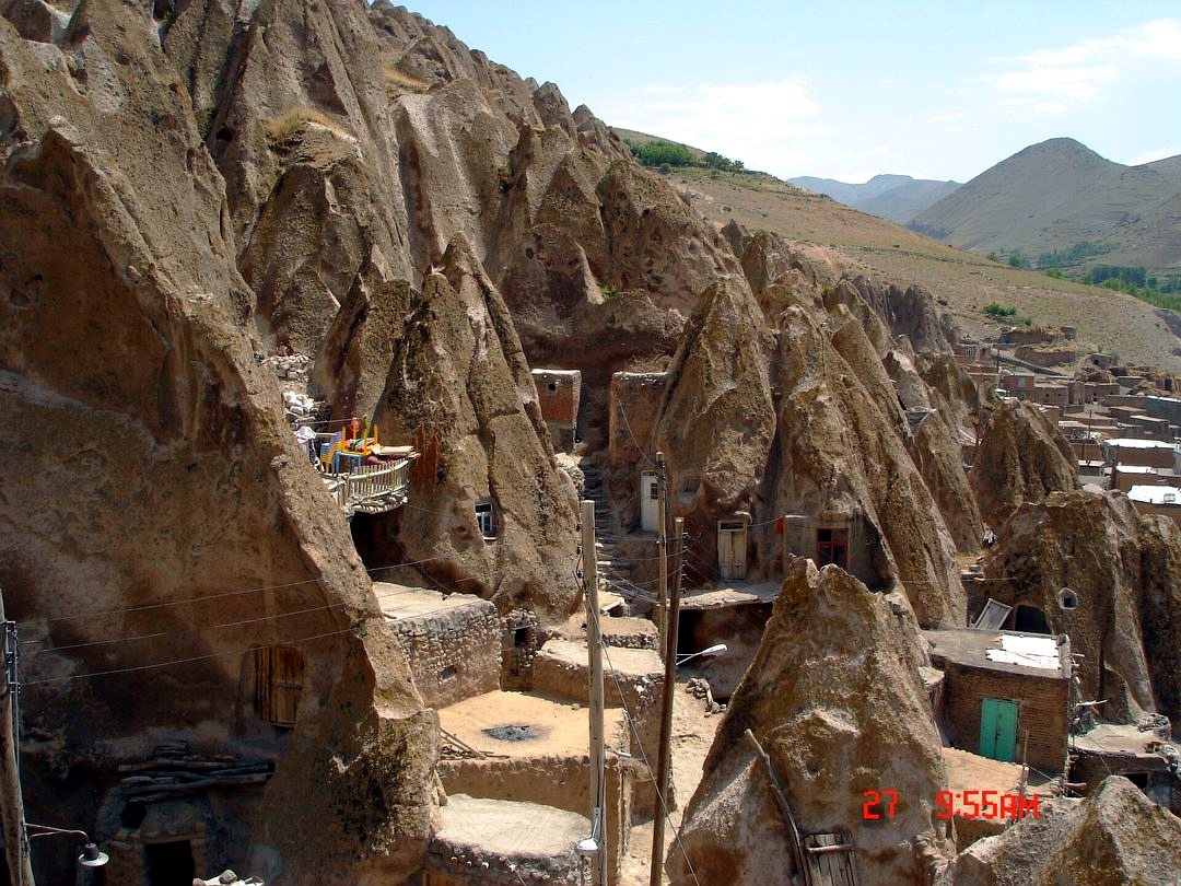 Kandovan troglodyte village.jpg