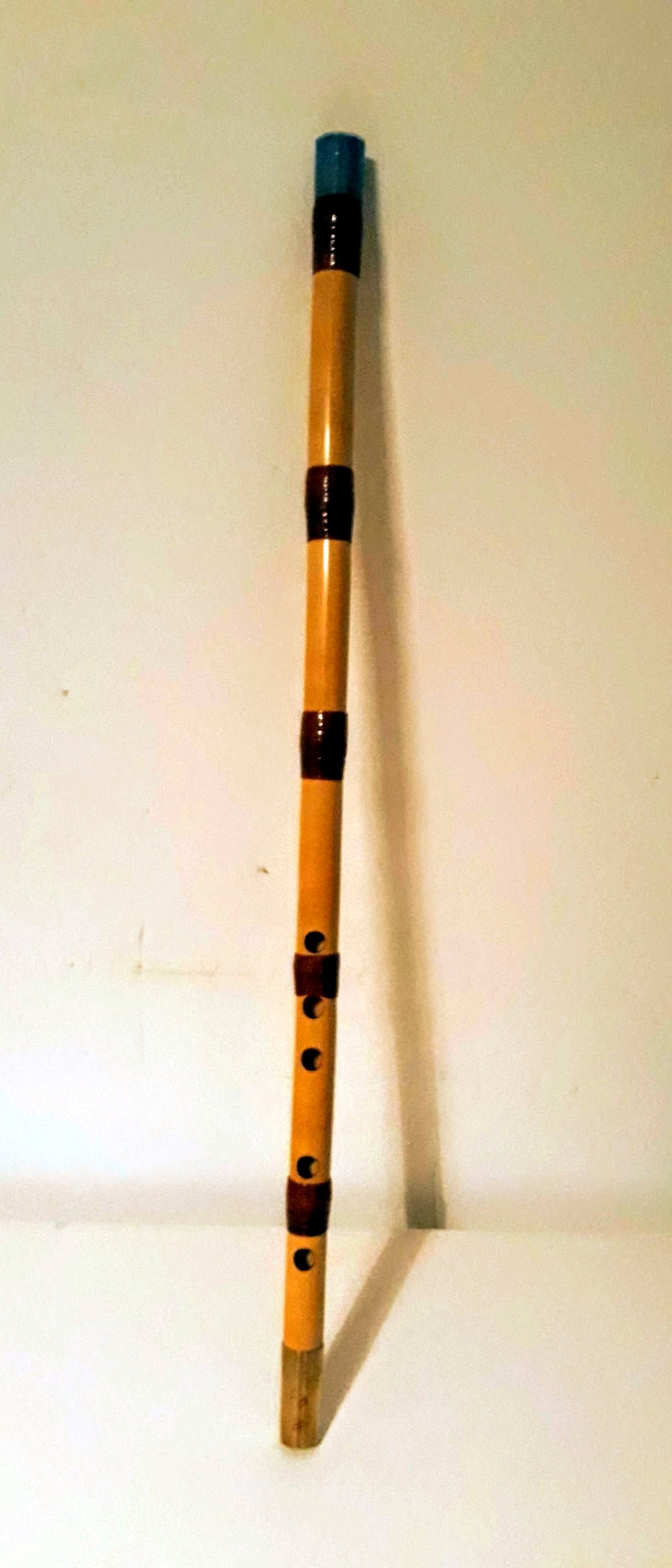 Persian ney with 6 holes.jpg