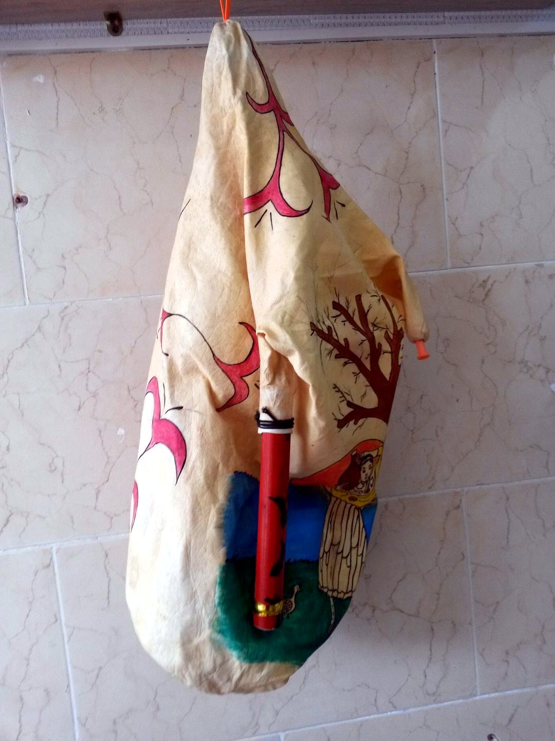نی انبان ساخته شده در آبپخش.jpg