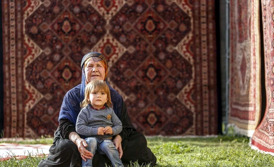 Qashqai handmade gabbeh rug, registration celebration, Afif-Abad Garden, Shiraz - 24 April 2018 03.jpg