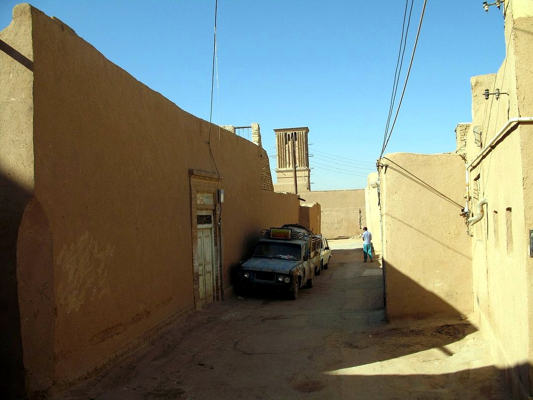 Yazd Old city (2151415255).jpg